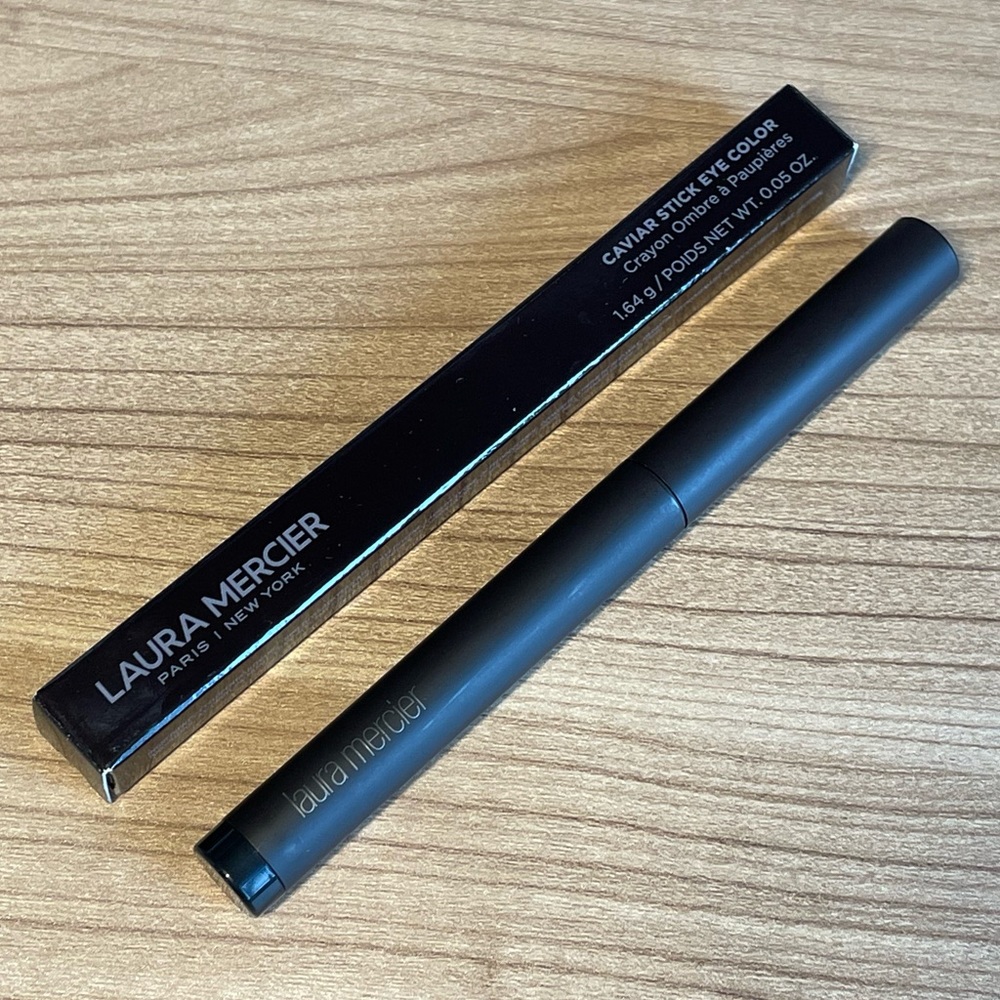 Laura Mercier Caviar Stick Eye Shadow in Tuxedo